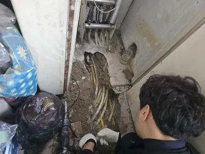 기존 배관 철거 작업